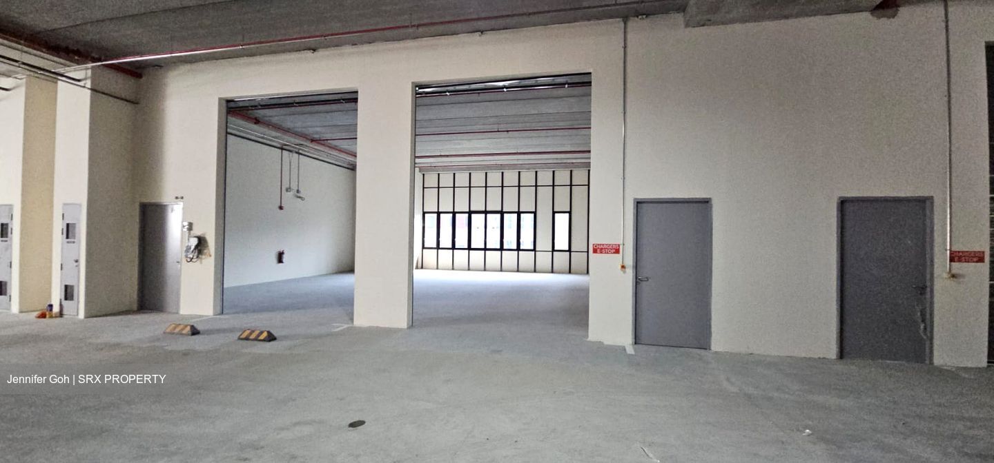 Stellar@tampines (D18), Factory #524232401